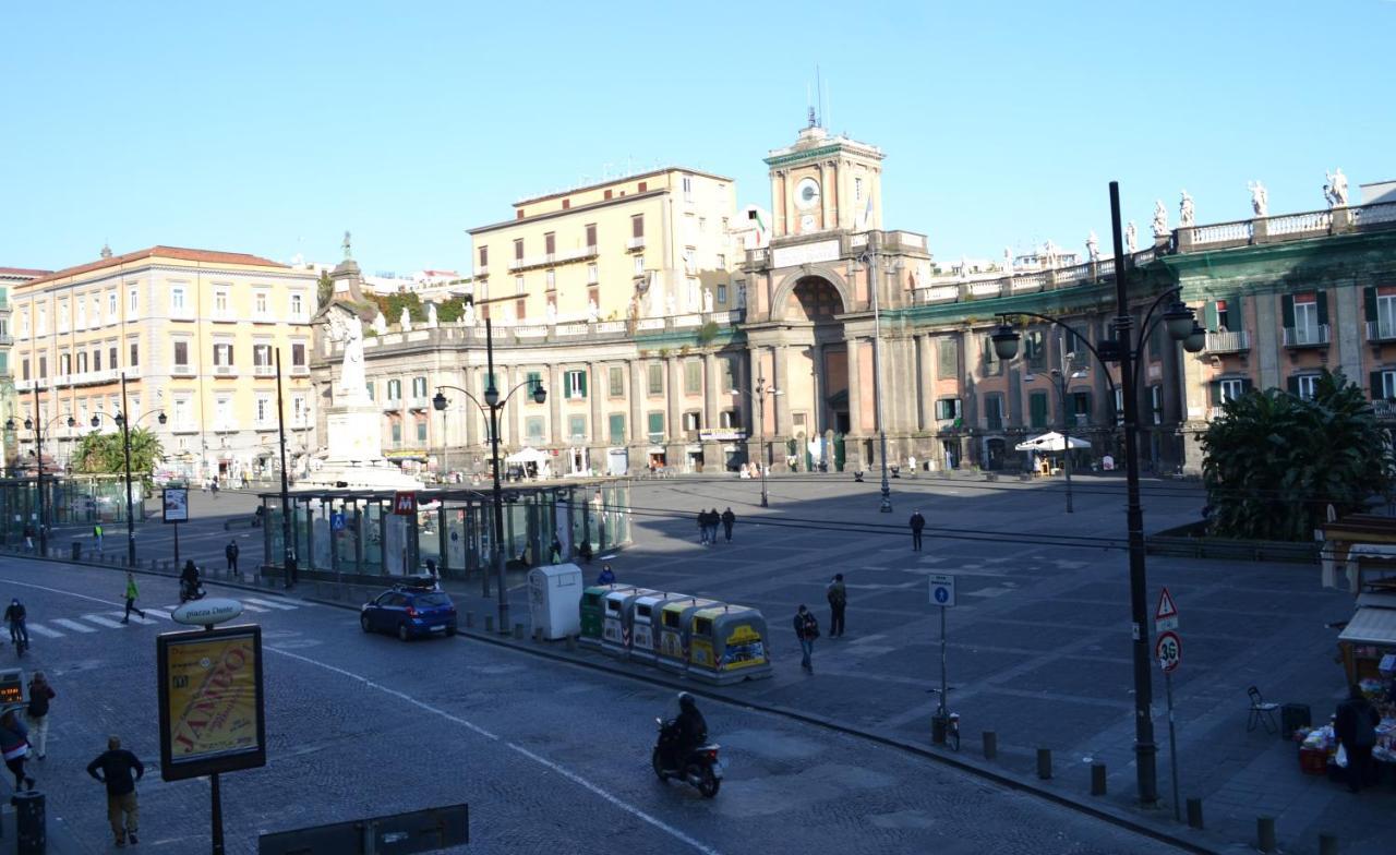 Questo Rinascimento Casa Audrey Naples Exterior photo